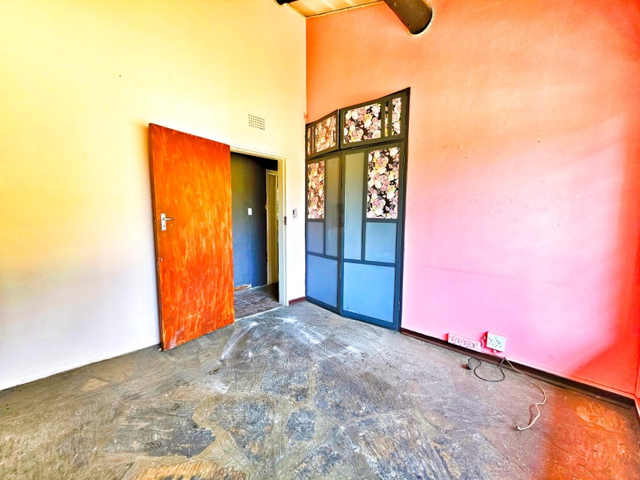 5 Bedroom Property for Sale in Vaalpark Free State